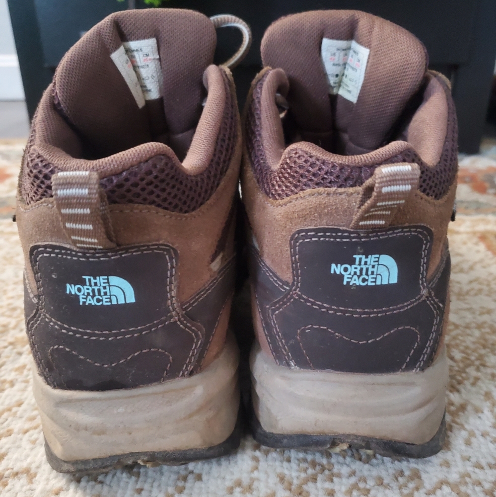 THE NORTH FACE Women's Hydroseal Waterproof Hiking Boots 8.5 - Picture 4 of 11
